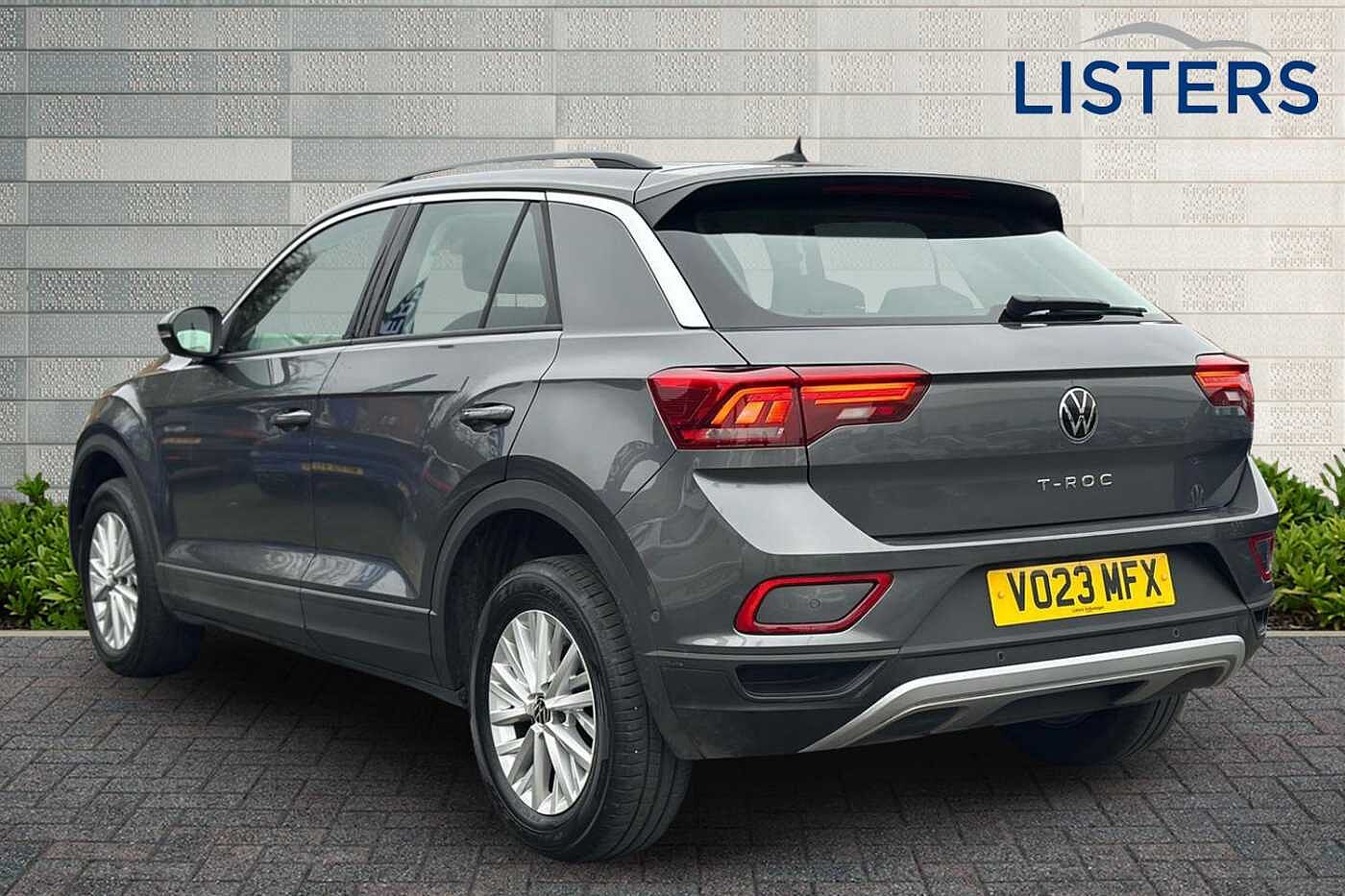 Used Volkswagen T-Roc 2023 for sale - 77177007: Photo 3