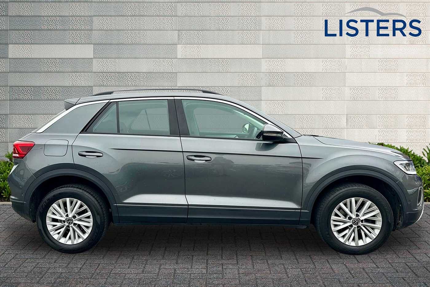 Used Volkswagen T-Roc 2023 for sale - 77177007: Photo 4