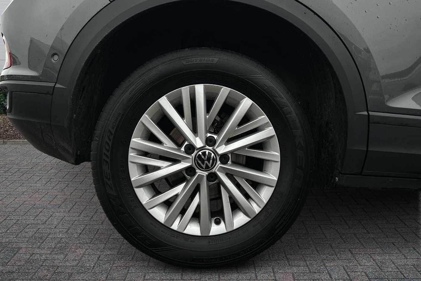 Used Volkswagen T-Roc 2023 for sale - 77177007: Photo 5