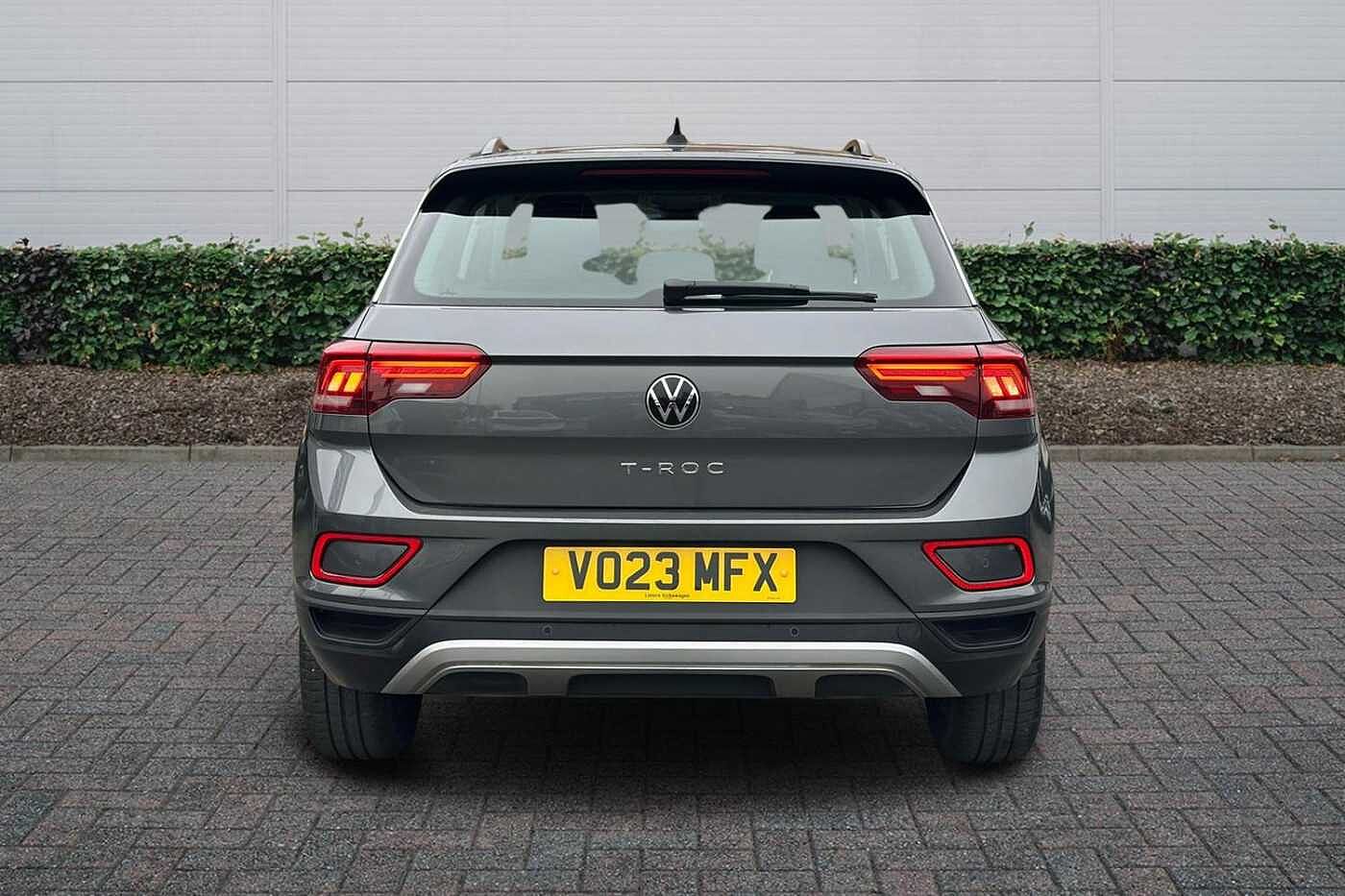 Used Volkswagen T-Roc 2023 for sale - 77177007: Photo 8