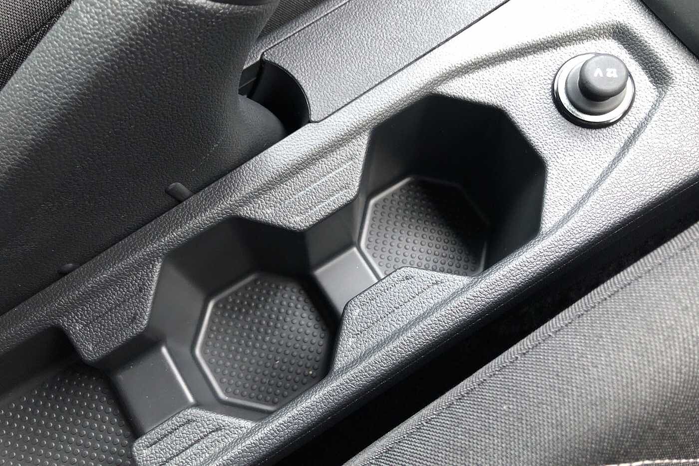 Used Volkswagen Taigo 2024 for sale - 77177727: Photo 14