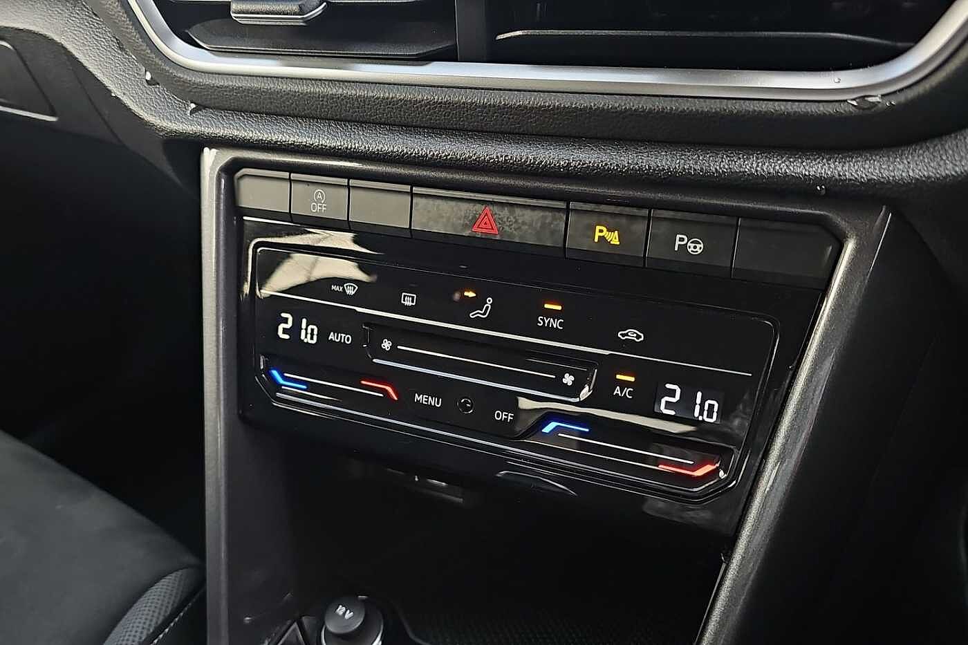 Used Volkswagen T-Roc 2023 for sale - 77177664: Photo 17