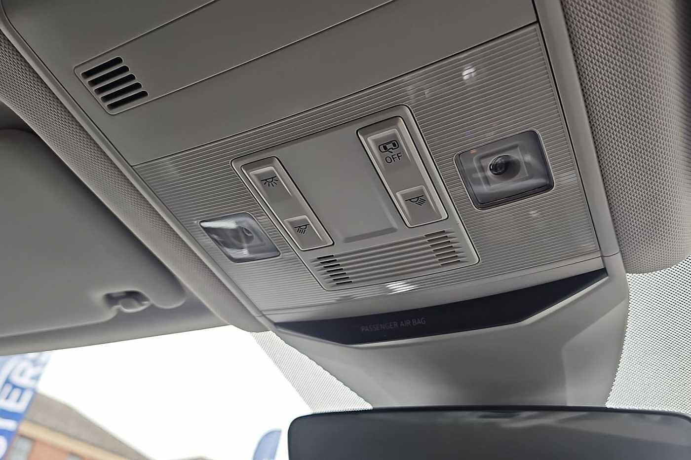 Used Volkswagen T-Roc 2023 for sale - 77177156: Photo 19