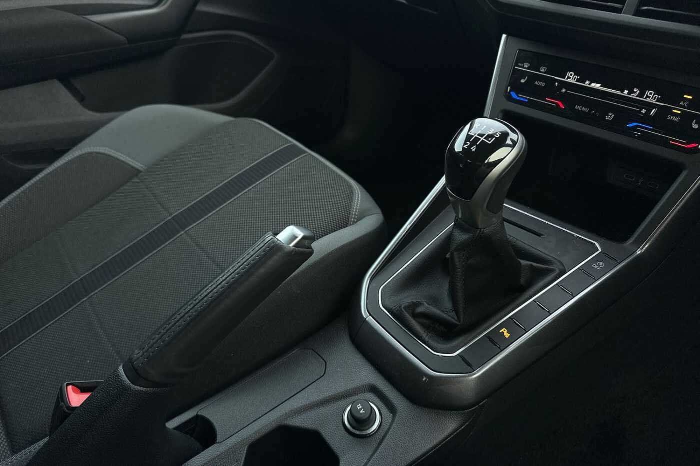 Used Volkswagen Polo 2024 for sale - 77176701: Photo 18