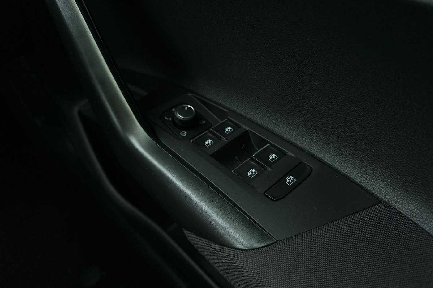 Used Volkswagen Polo 2024 for sale - 77176701: Photo 20