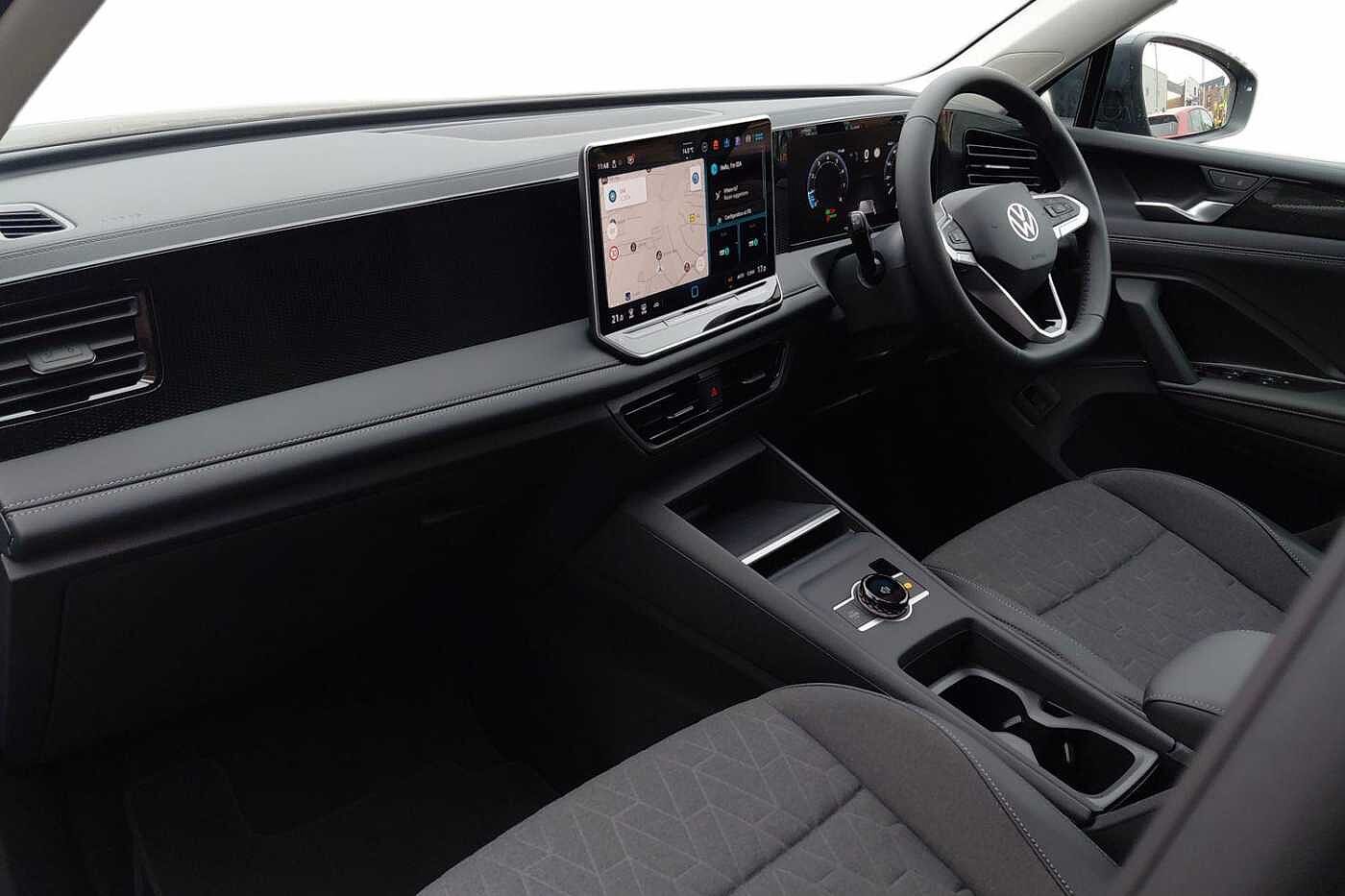 Used Volkswagen Tiguan 2025 for sale - 76176050: Photo 2