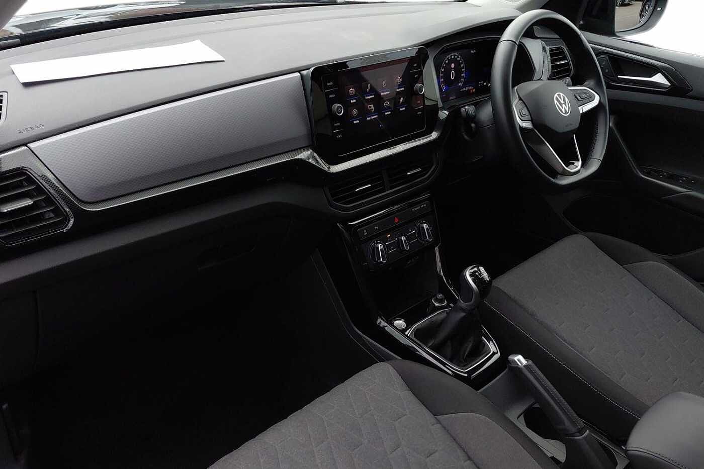 Used Volkswagen T-Cross 2024 for sale - 77177324: Photo 2