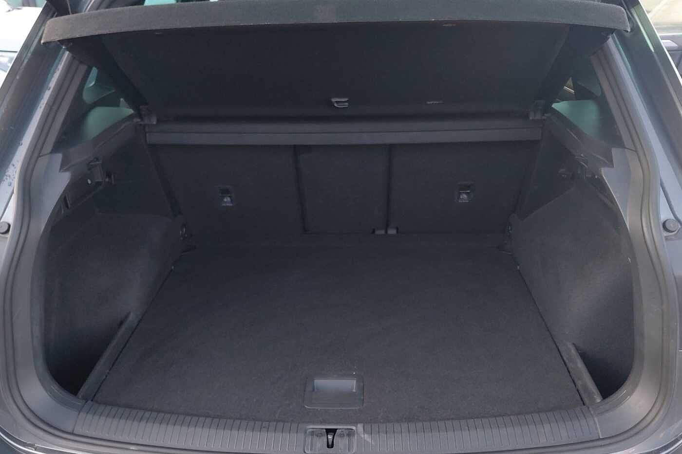 Used Volkswagen Tiguan 2019 for sale - 76458650: Photo 11