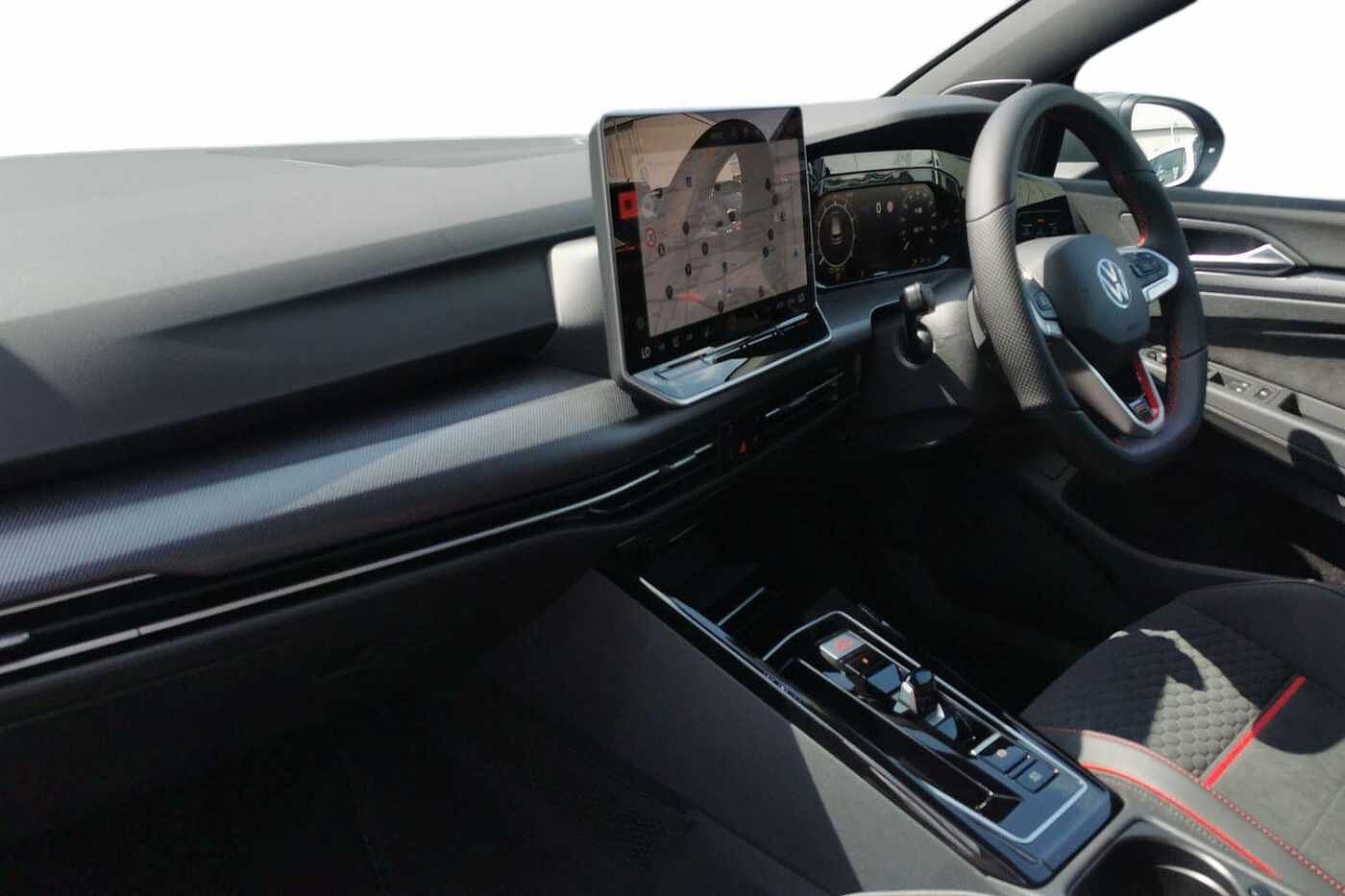 Used Volkswagen Golf 2025 for sale - 77176867: Photo 2