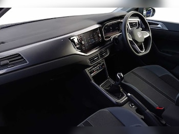 Used Volkswagen Polo 2023 for sale - 76458645: Photo