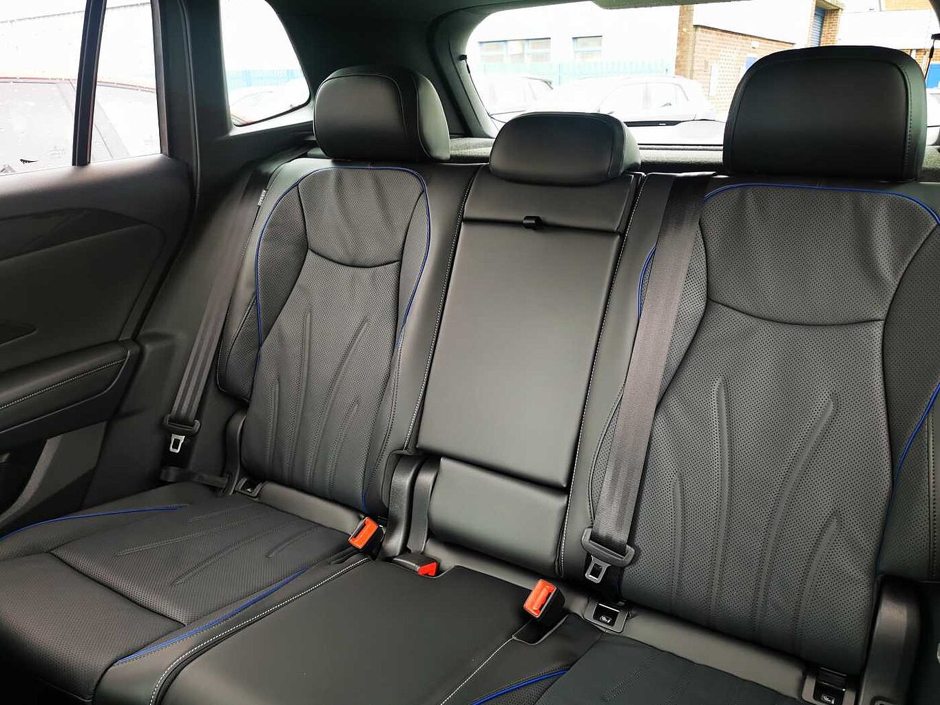 Used Volkswagen Tiguan 2025 for sale - 76110700: Photo 10