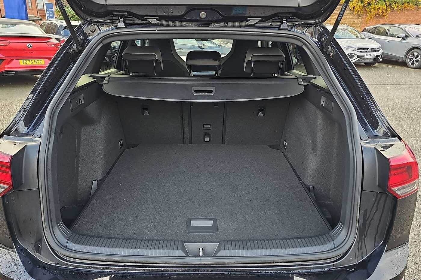 Used Volkswagen Golf 2022 for sale - 77176682: Photo 11