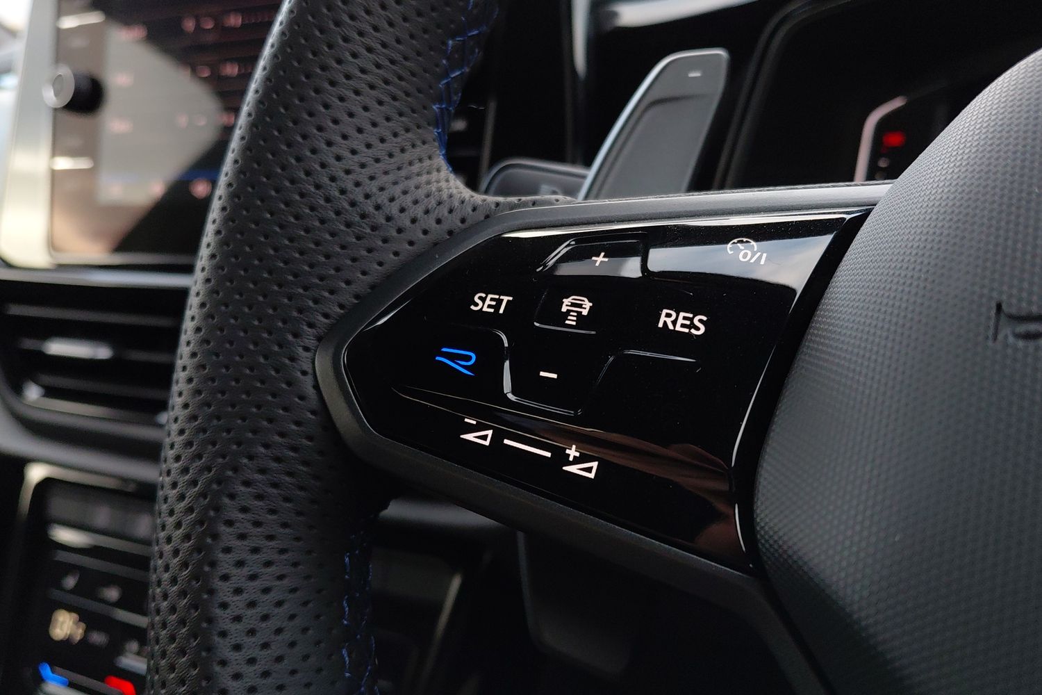 Used Volkswagen T-Roc 2025 for sale - 76937239: Photo 22