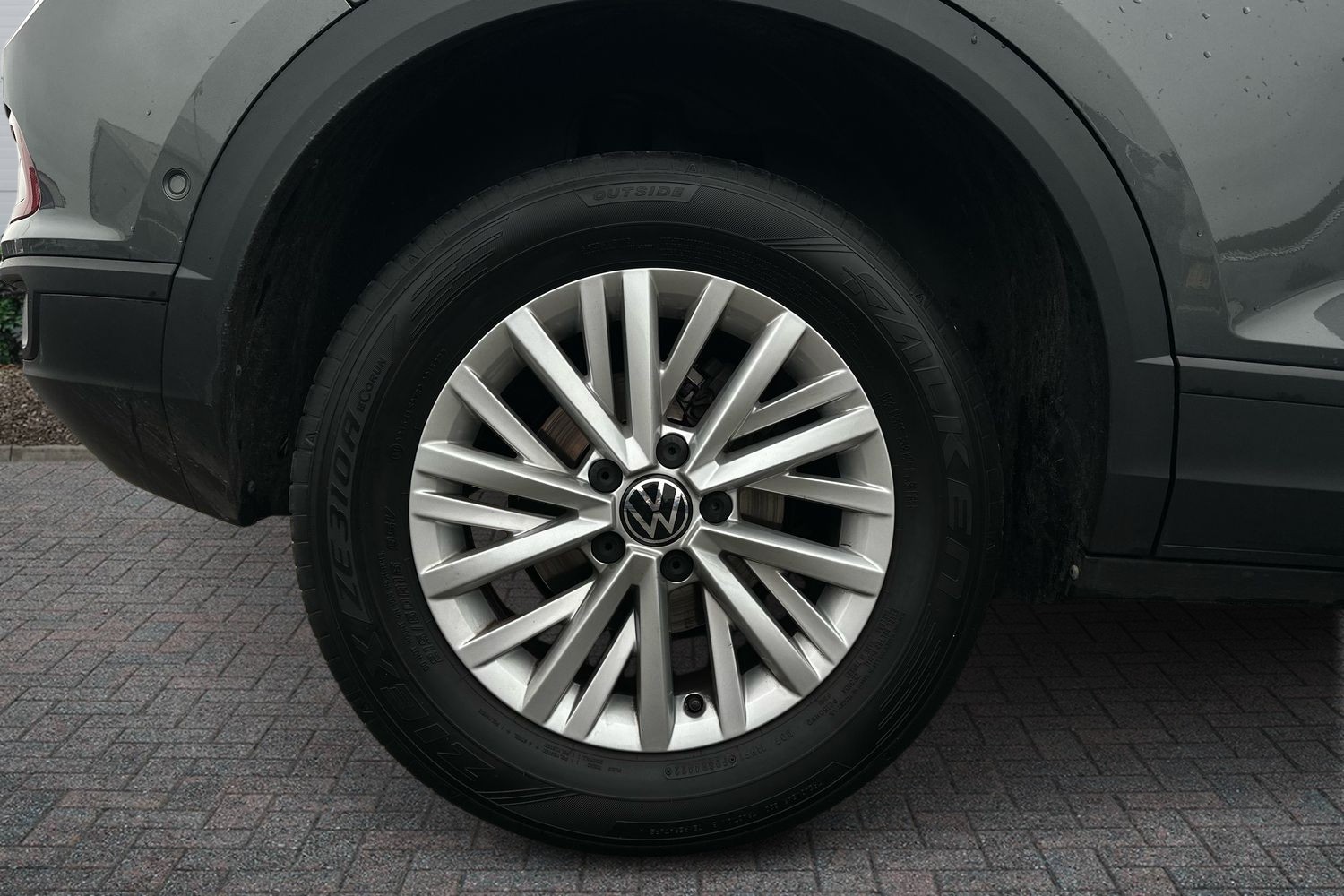 Used Volkswagen T-Roc 2023 for sale - 77013400: Photo 6