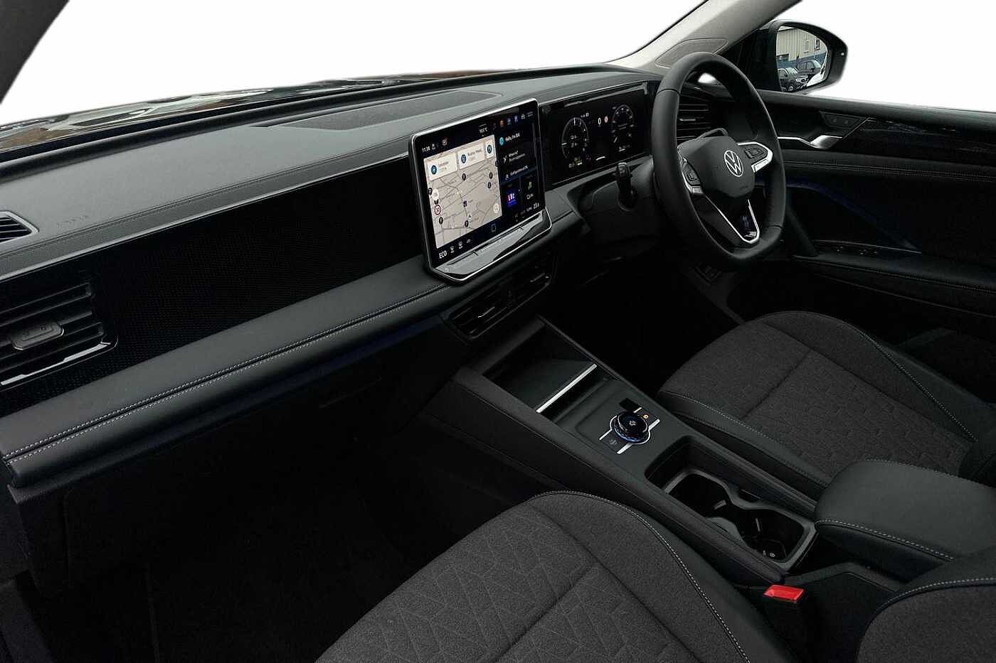 Used Volkswagen Tiguan 2025 for sale - 77176931: Photo 2