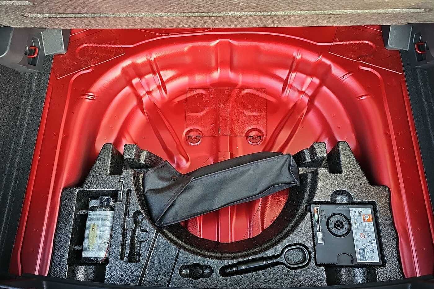 Used Volkswagen T-Roc 2025 for sale - 76474547: Photo 13