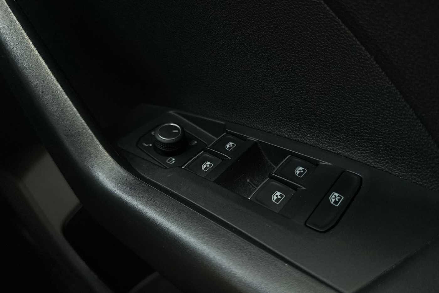 Used Volkswagen T-Cross 2023 for sale - 77124773: Photo 15