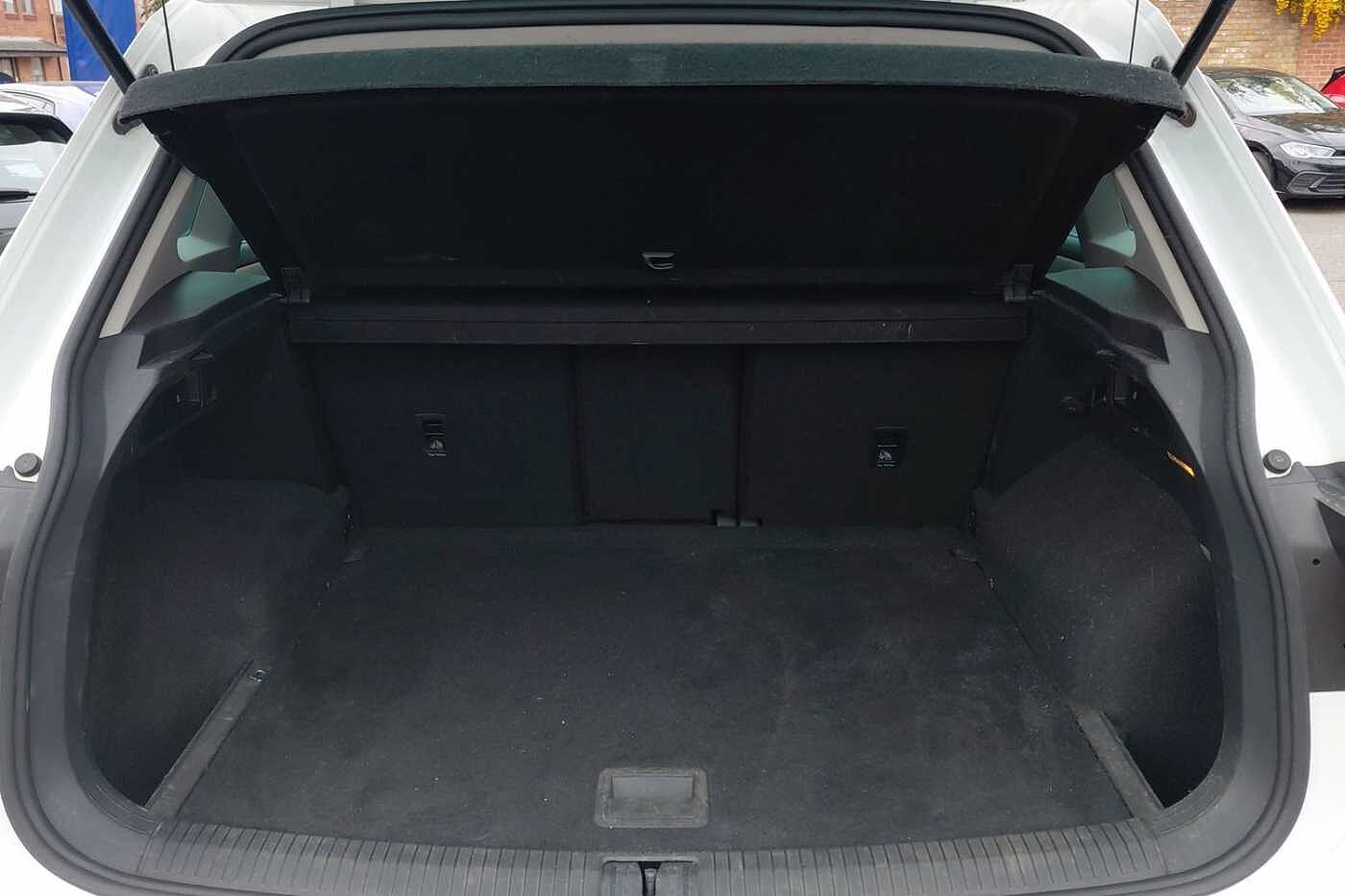 Used Volkswagen Tiguan 2018 for sale - 76110743: Photo 11