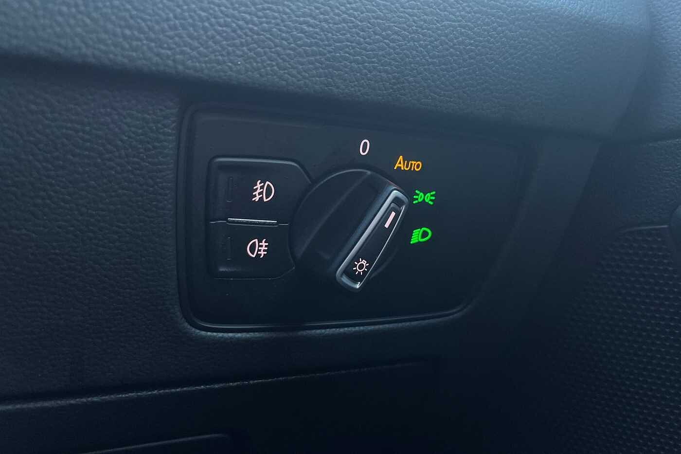 Used Volkswagen Passat 2018 for sale - 77442072: Photo 15