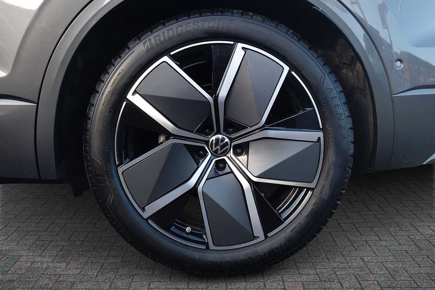 Used Volkswagen Touareg 2025 for sale - 77176694: Photo 5