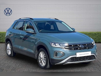 Used Volkswagen T-Roc 2023 for sale - 78063322: Photo