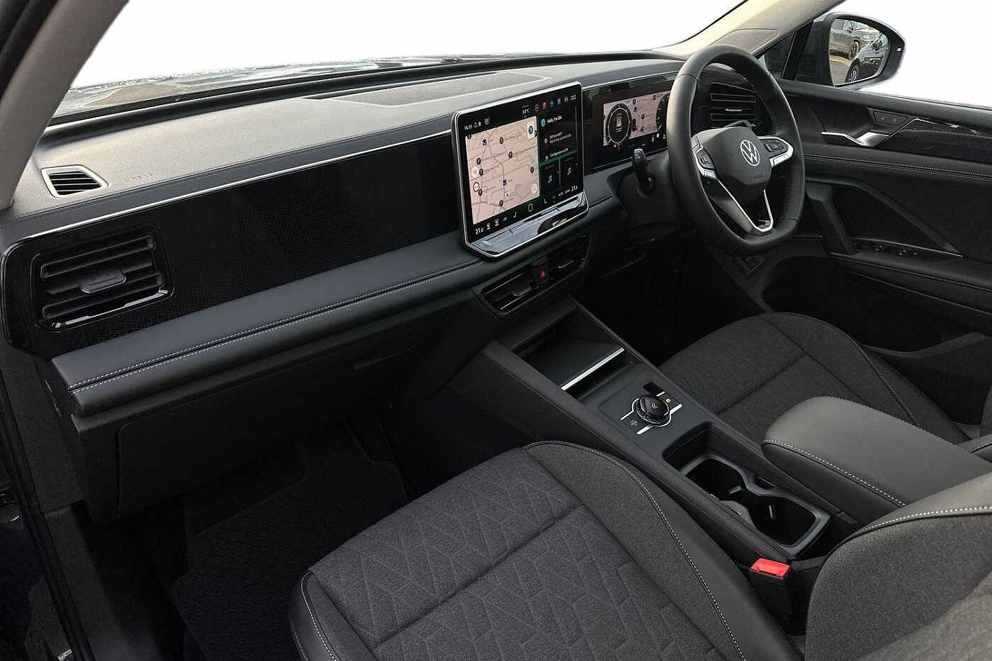 Used Volkswagen Tiguan 2025 for sale - 77124620: Photo 2