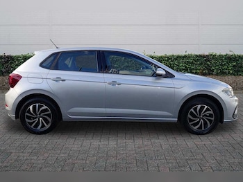 Used Volkswagen Polo 2025 for sale - 77525753: Photo