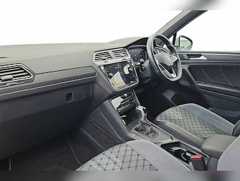 Used Volkswagen Tiguan 2023 for sale - 75698043: Photo
