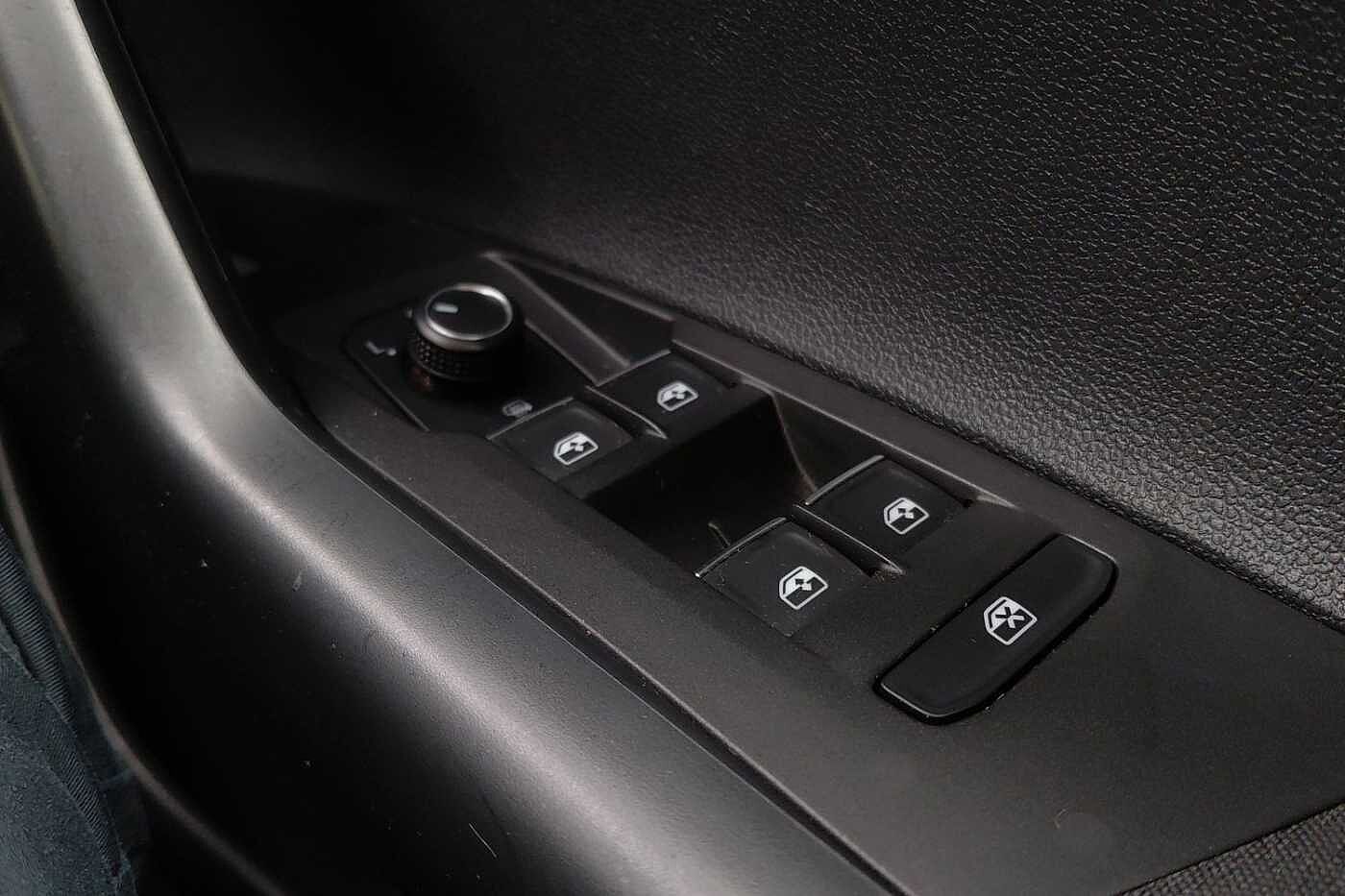 Used Volkswagen Polo 2018 for sale - 76338483: Photo 18