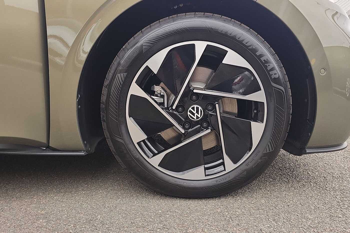 Used Volkswagen ID.3 2025 for sale - 77176926: Photo 5