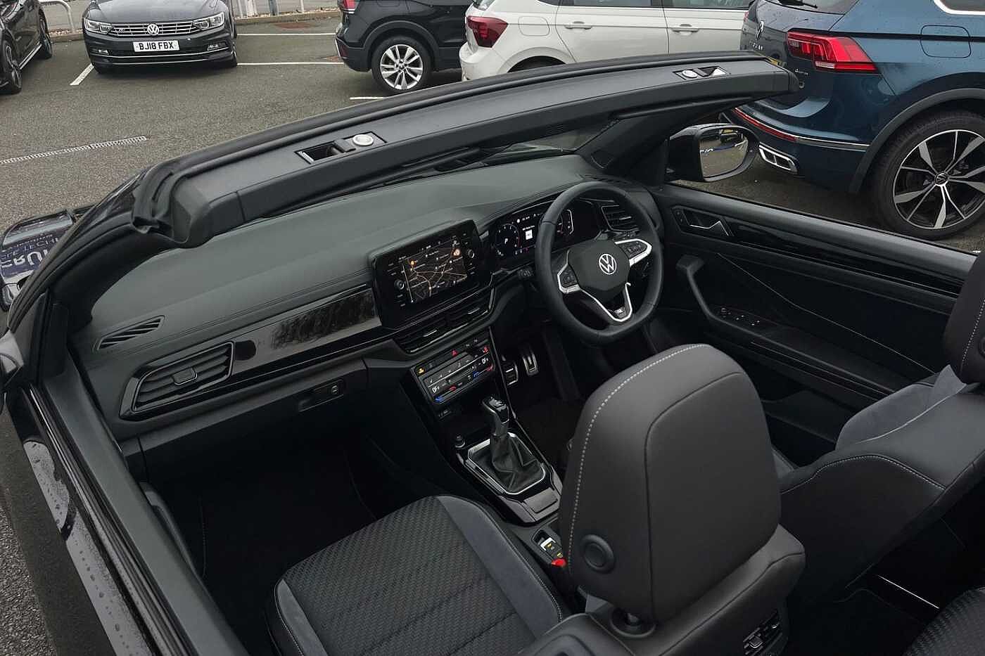 Used Volkswagen T-Roc 2025 for sale - 77725359: Photo 13