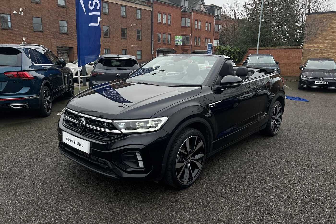 Used Volkswagen T-Roc 2025 for sale - 77725359: Photo 14