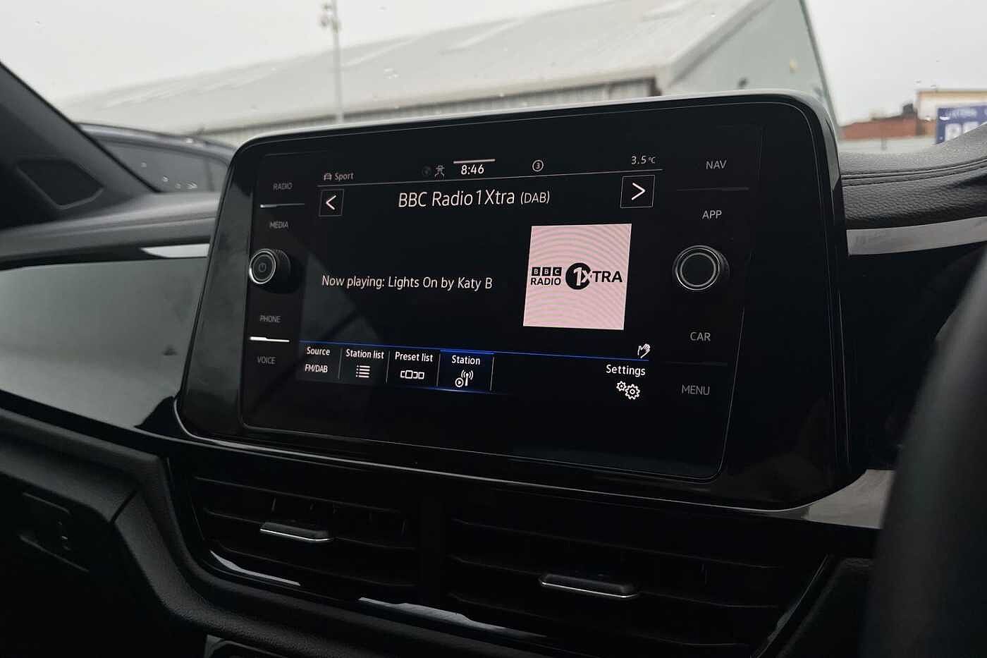 Used Volkswagen T-Roc 2025 for sale - 77725359: Photo 16