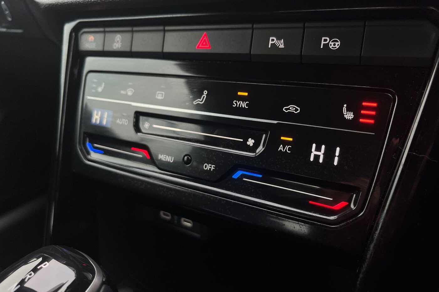 Used Volkswagen T-Roc 2025 for sale - 77725359: Photo 23