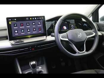 Used Volkswagen Golf 2024 for sale - 75226968: Photo