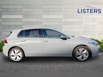 Used Volkswagen Golf 2025 for sale - 77177402: Photo