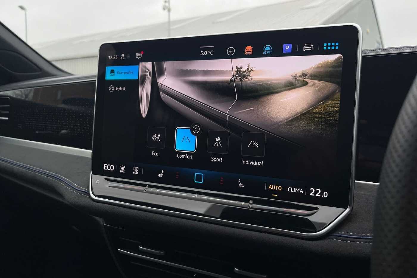 Used Volkswagen Passat 2025 for sale - 77157544: Photo 14