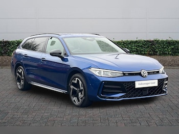 2025 (25) - 1.5 TSI eHybrid 272 R-Line 5dr DSG