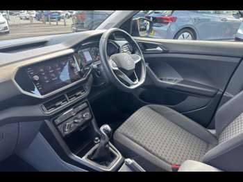 Used Volkswagen T-Cross 2021 for sale - 74702124: Photo