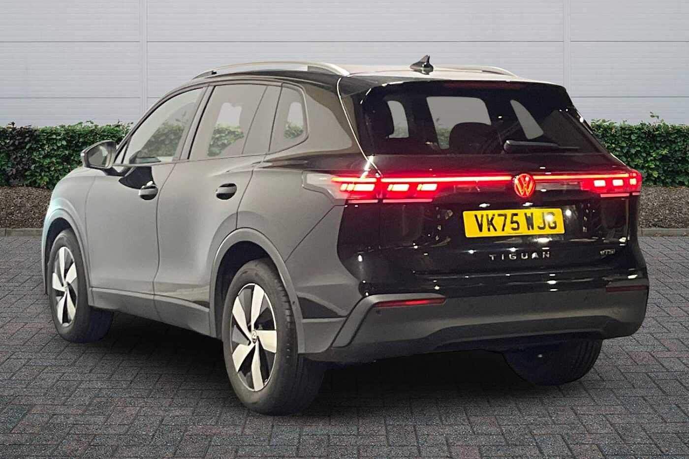 Used Volkswagen Tiguan 2025 for sale - 77177669: Photo 3