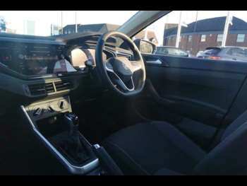 Used Volkswagen Polo 2024 for sale - 73330178: Photo