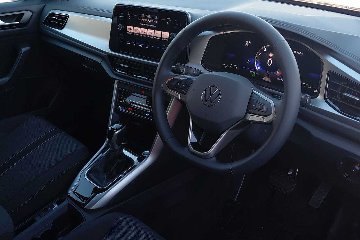 Used Volkswagen T-Roc 2025 for sale - 76500892: Photo 6