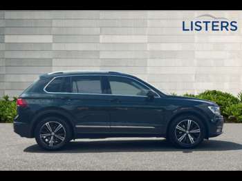 Used Volkswagen Tiguan 2017 for sale - 74812042: Photo