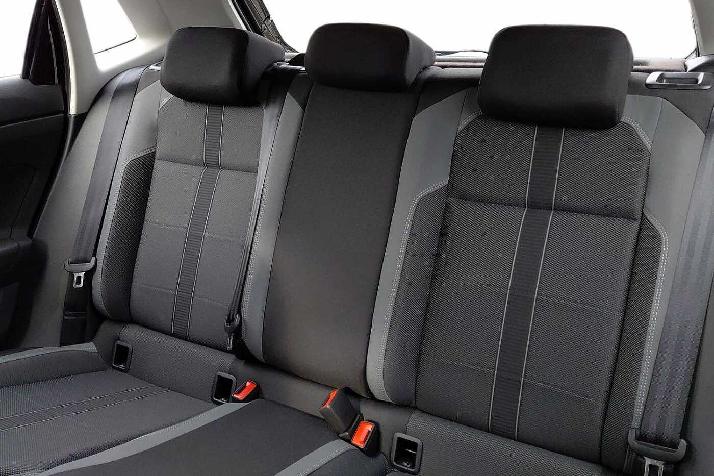 Used Volkswagen Polo 2024 for sale - 77176620: Photo 10