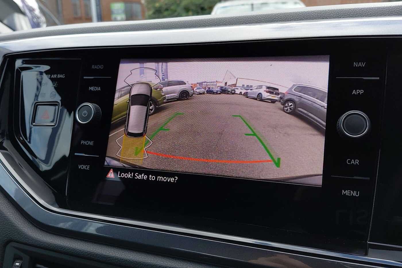 Used Volkswagen Polo 2024 for sale - 77176620: Photo 17