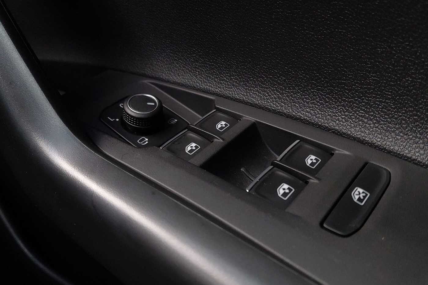 Used Volkswagen Polo 2024 for sale - 77176620: Photo 19