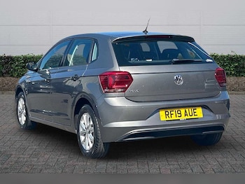 Used Volkswagen Polo 2019 for sale - 79375530: Photo
