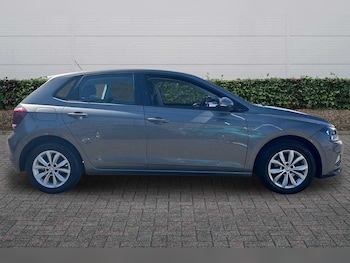Used Volkswagen Polo 2019 for sale - 79375530: Photo