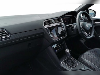 Used Volkswagen Tiguan Allspace 2025 for sale - 76111249: Photo 2