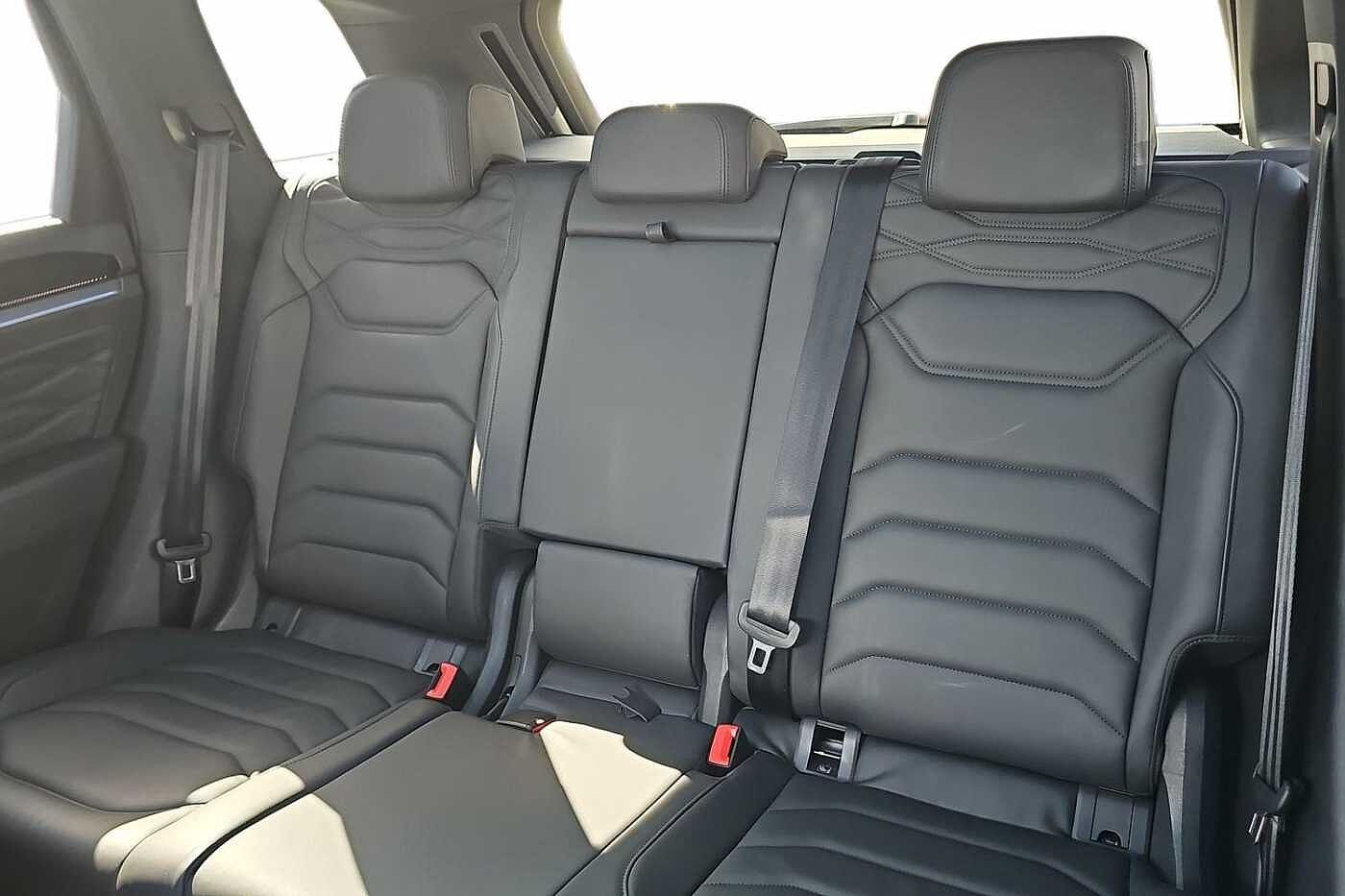 Used Volkswagen Touareg 2024 for sale - 76111225: Photo 10